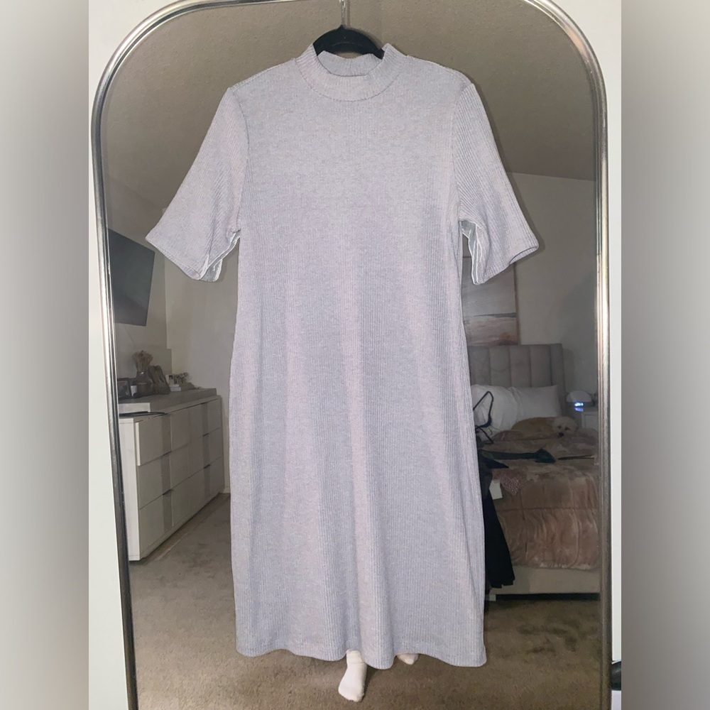 Old navy light grey ribbed dress Large